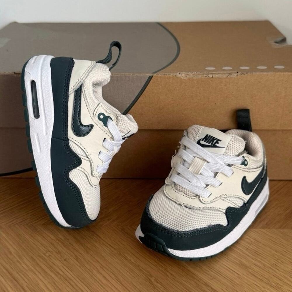 Nike Air Max 1 Easyon Green/White Toddler Sneakers- SZ 5 C